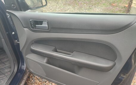 Ford Focus II рестайлинг, 2007 год, 400 000 рублей, 19 фотография