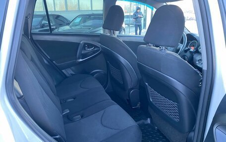 Toyota RAV4, 2010 год, 1 300 000 рублей, 11 фотография