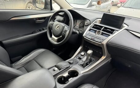 Lexus NX I, 2016 год, 2 650 000 рублей, 10 фотография