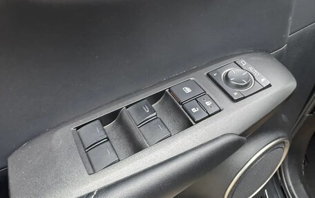 Lexus NX I, 2016 год, 2 650 000 рублей, 15 фотография