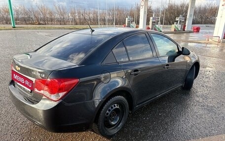 Chevrolet Cruze II, 2011 год, 553 000 рублей, 4 фотография