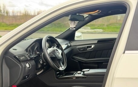 Mercedes-Benz E-Класс, 2011 год, 1 500 000 рублей, 13 фотография