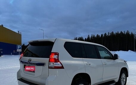 Toyota Land Cruiser Prado 150 рестайлинг 2, 2015 год, 3 600 000 рублей, 4 фотография