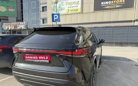 Lexus RX IV рестайлинг, 2023 год, 9 980 000 рублей, 4 фотография