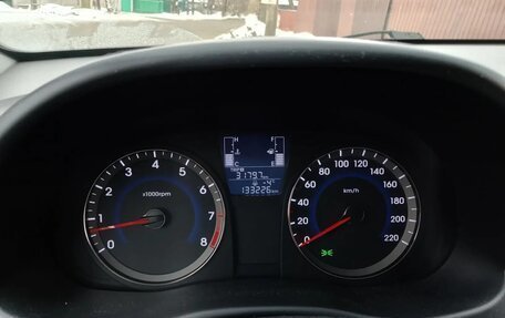 Hyundai Solaris II рестайлинг, 2014 год, 625 000 рублей, 10 фотография