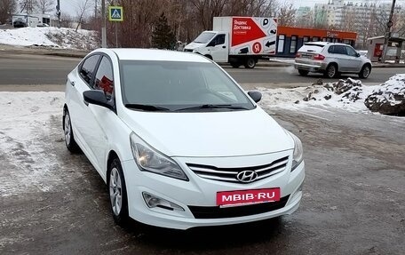 Hyundai Solaris II рестайлинг, 2014 год, 625 000 рублей, 2 фотография