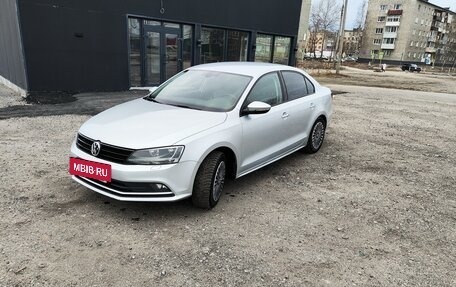 Volkswagen Jetta VI, 2015 год, 1 300 000 рублей, 5 фотография