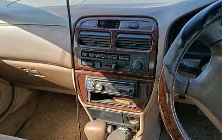 Toyota Vista, 1998 год, 240 000 рублей, 9 фотография