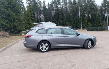 Opel Insignia II рестайлинг, 2019 год, 1 790 000 рублей, 12 фотография
