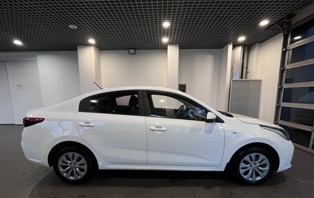 KIA Rio IV, 2020 год, 1 713 000 рублей, 2 фотография