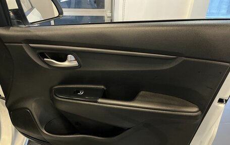 KIA Rio IV, 2020 год, 1 713 000 рублей, 28 фотография