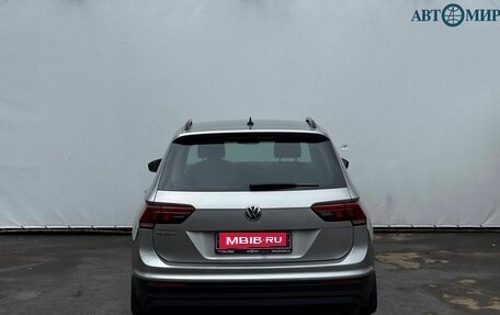 Volkswagen Tiguan II, 2019 год, 2 500 000 рублей, 7 фотография