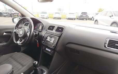 Volkswagen Polo VI (EU Market), 2017 год, 1 090 000 рублей, 11 фотография