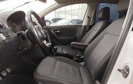 Volkswagen Polo VI (EU Market), 2017 год, 1 090 000 рублей, 10 фотография