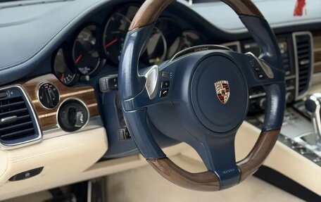 Porsche Panamera II рестайлинг, 2011 год, 2 550 000 рублей, 16 фотография