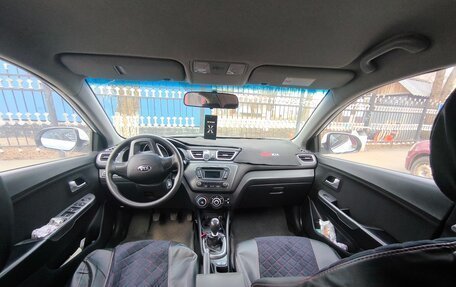 KIA Rio III рестайлинг, 2013 год, 820 000 рублей, 5 фотография