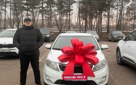 KIA Rio III рестайлинг, 2013 год, 820 000 рублей, 2 фотография