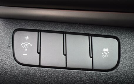 Hyundai Elantra VI рестайлинг, 2018 год, 1 520 000 рублей, 16 фотография