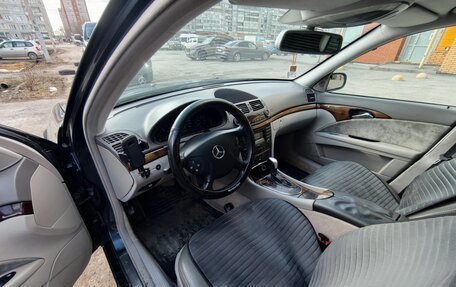 Mercedes-Benz E-Класс, 2002 год, 850 000 рублей, 2 фотография
