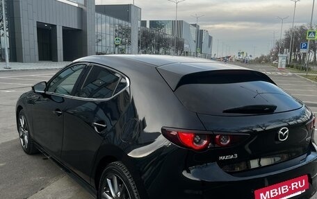 Mazda 3, 2020 год, 1 680 000 рублей, 8 фотография