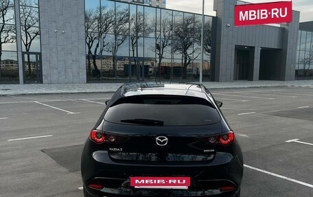Mazda 3, 2020 год, 1 680 000 рублей, 10 фотография