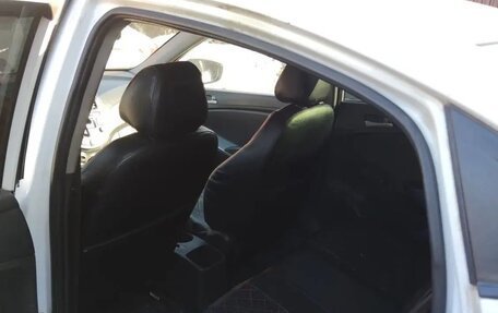 Hyundai Solaris II рестайлинг, 2015 год, 415 000 рублей, 8 фотография