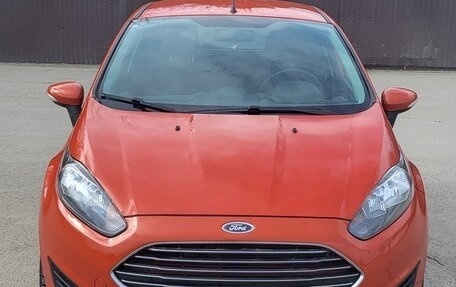 Ford Fiesta, 2015 год, 909 000 рублей, 5 фотография