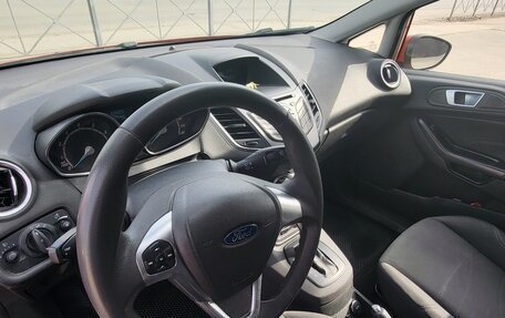 Ford Fiesta, 2015 год, 909 000 рублей, 18 фотография