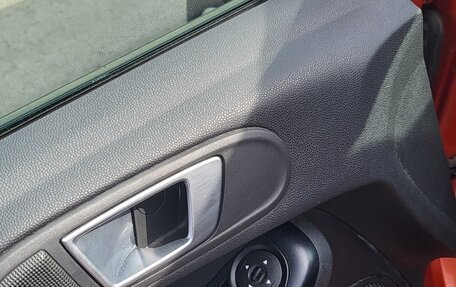 Ford Fiesta, 2015 год, 909 000 рублей, 22 фотография