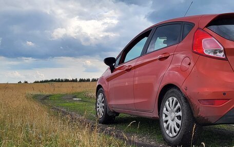 Ford Fiesta, 2015 год, 909 000 рублей, 31 фотография