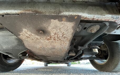 Mazda MPV II, 2000 год, 300 000 рублей, 23 фотография