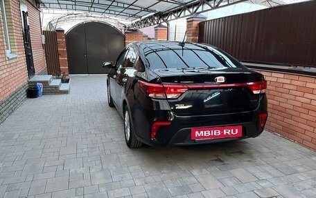 KIA Rio IV, 2017 год, 1 300 000 рублей, 9 фотография