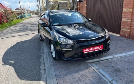 KIA Rio IV, 2017 год, 1 300 000 рублей, 21 фотография
