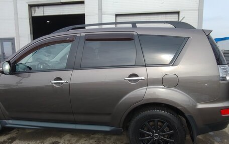 Mitsubishi Outlander III рестайлинг 3, 2011 год, 1 230 000 рублей, 4 фотография
