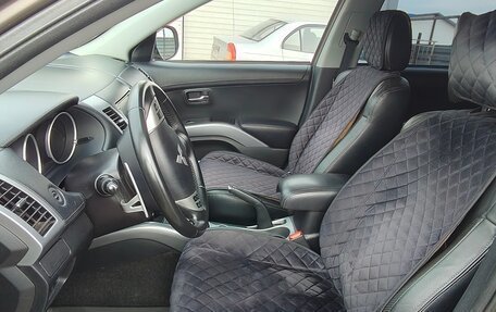 Mitsubishi Outlander III рестайлинг 3, 2011 год, 1 230 000 рублей, 14 фотография