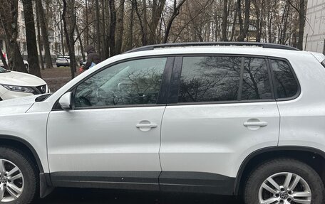 Volkswagen Tiguan I, 2015 год, 1 830 000 рублей, 3 фотография