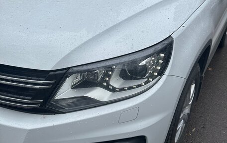 Volkswagen Tiguan I, 2015 год, 1 830 000 рублей, 2 фотография