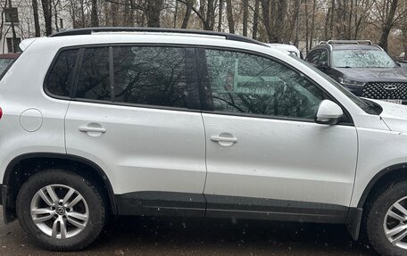 Volkswagen Tiguan I, 2015 год, 1 830 000 рублей, 5 фотография