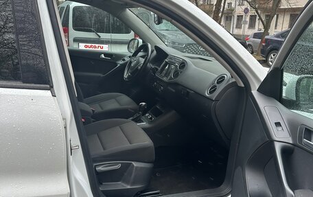 Volkswagen Tiguan I, 2015 год, 1 830 000 рублей, 9 фотография