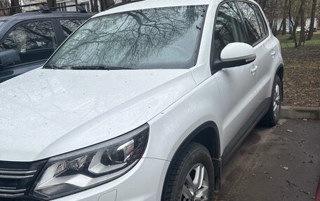 Volkswagen Tiguan I, 2015 год, 1 830 000 рублей, 21 фотография