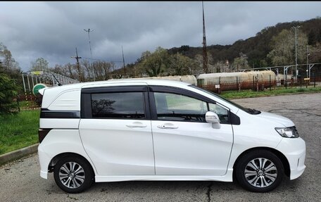 Honda Freed I, 2012 год, 1 250 000 рублей, 7 фотография