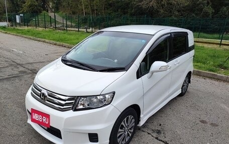 Honda Freed I, 2012 год, 1 250 000 рублей, 3 фотография
