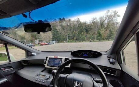 Honda Freed I, 2012 год, 1 250 000 рублей, 20 фотография