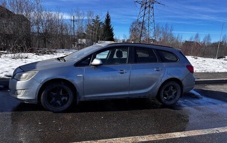 Opel Astra J, 2012 год, 280 000 рублей, 4 фотография