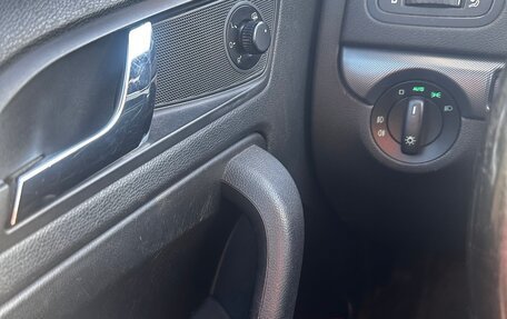 Skoda Yeti I рестайлинг, 2015 год, 750 000 рублей, 7 фотография