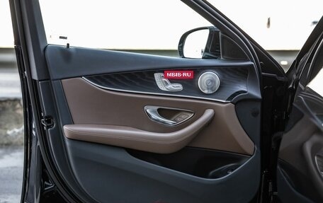 Mercedes-Benz E-Класс, 2021 год, 4 998 000 рублей, 31 фотография