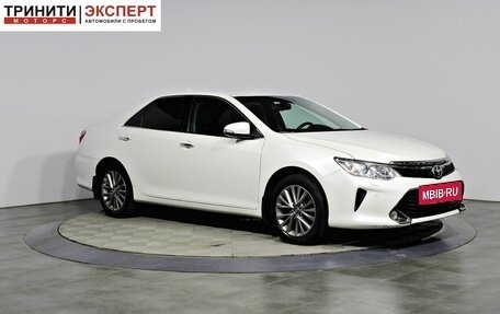 Toyota Camry, 2015 год, 2 297 000 рублей, 3 фотография