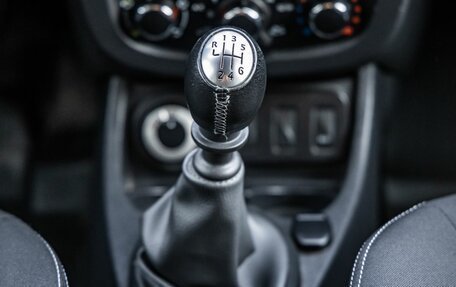 Renault Duster I рестайлинг, 2018 год, 1 248 000 рублей, 24 фотография