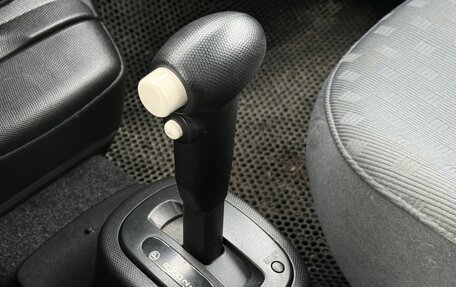 Nissan Micra III, 2004 год, 520 000 рублей, 20 фотография