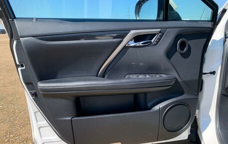 Lexus RX IV рестайлинг, 2020 год, 4 450 000 рублей, 11 фотография